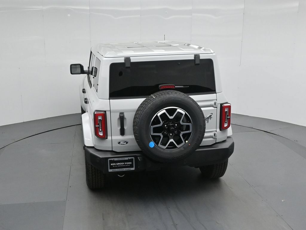 New 2026 Ford Bronco Outer Banks w/ Sasquatch Package AWD/4WD image 39