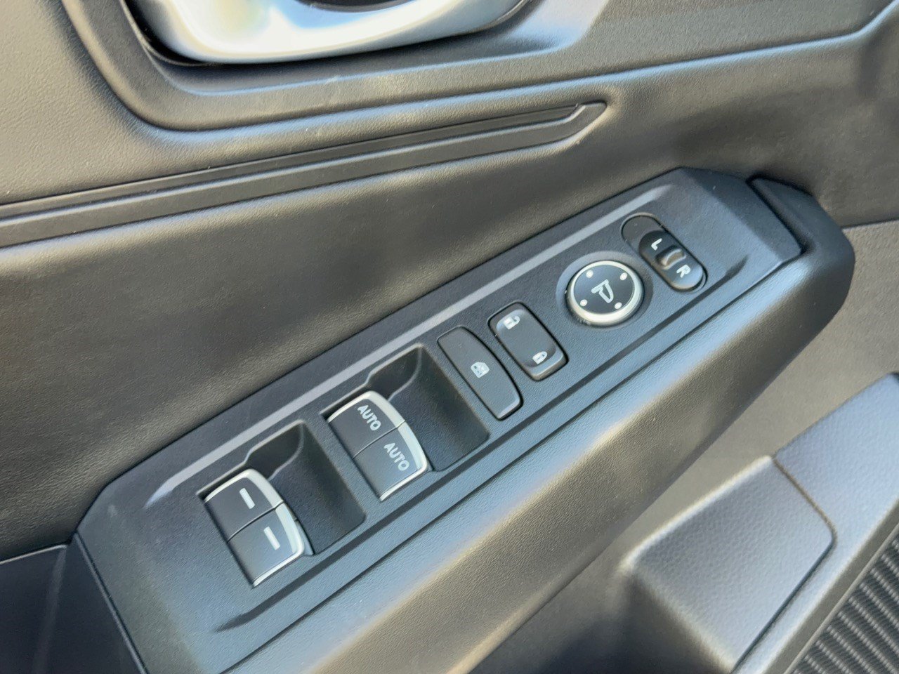 Certified 2025 Honda Accord SE image 15