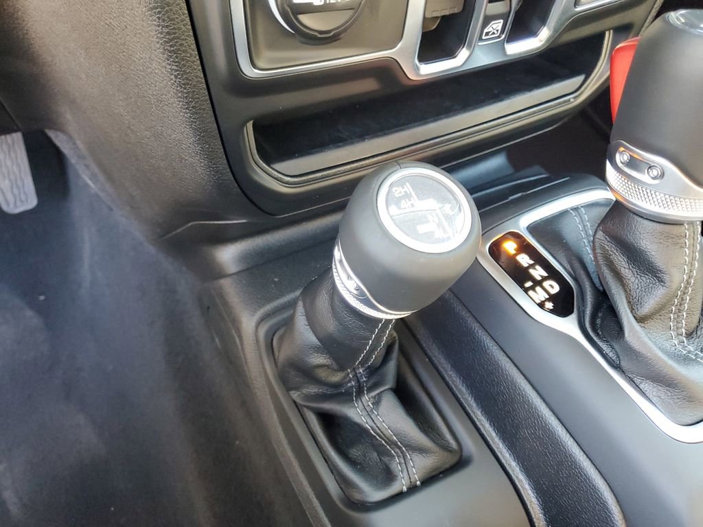 New 2025 Jeep Wrangler Sahara image 29