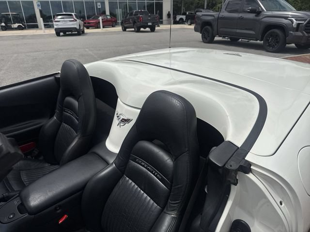 Used 2003 Chevrolet Corvette Convertible RWD image 11