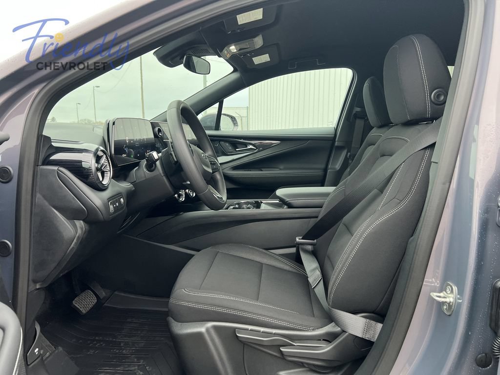 New 2026 Chevrolet Blazer EV LT w/ Midnight/Sport Edition AWD/4WD image 4