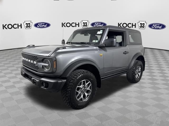 Used 2023 Ford Bronco Badlands image 3