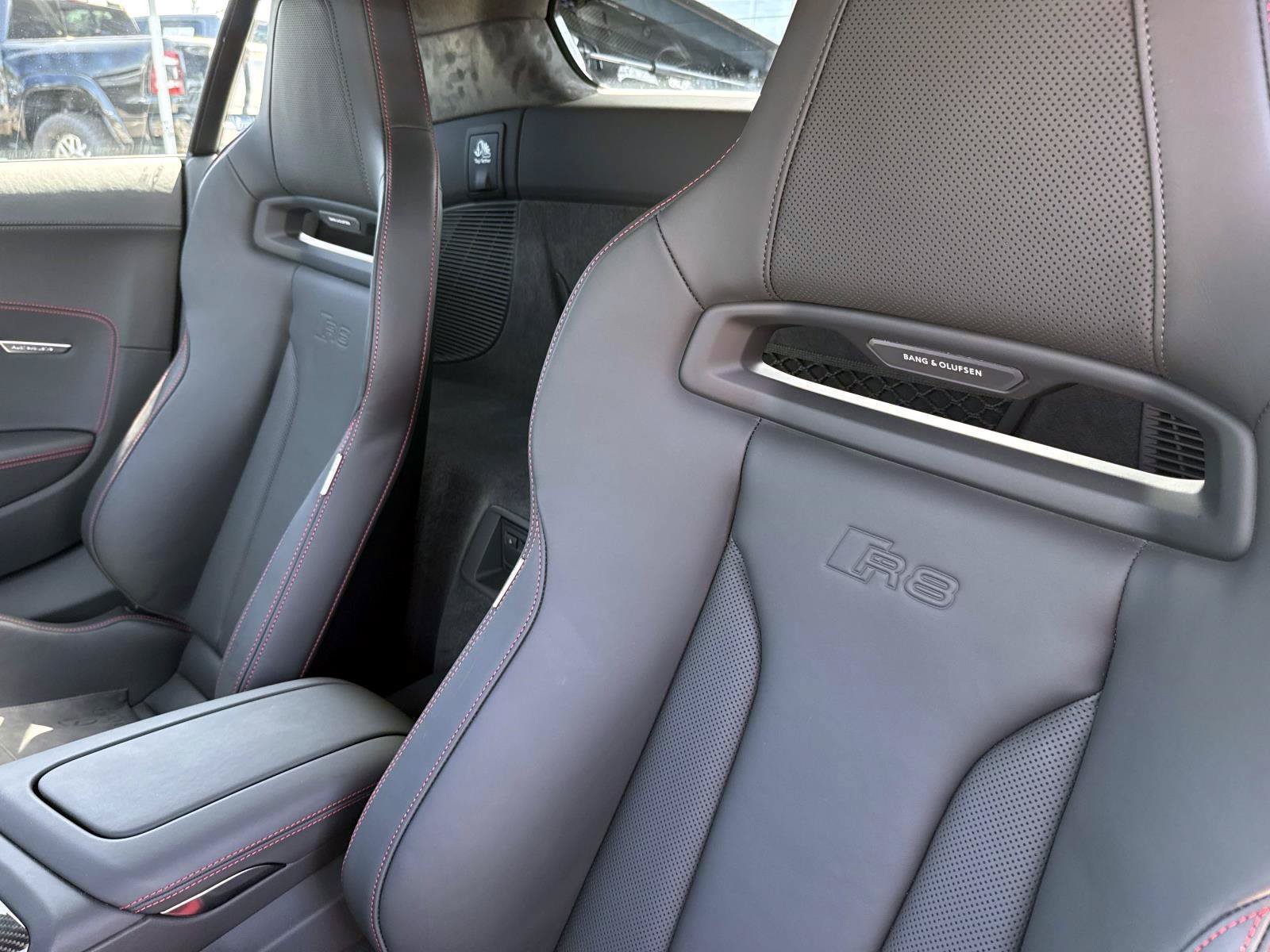 Used 2018 Audi R8 V10 plus AWD/4WD image 18