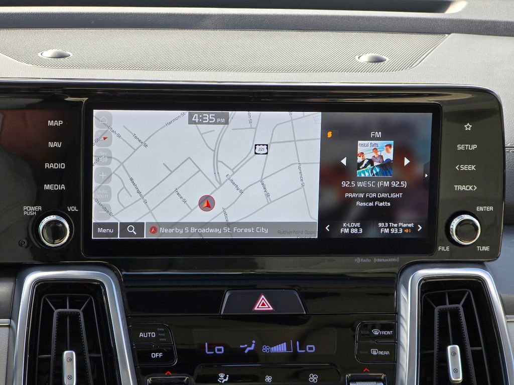 Used 2023 Kia Sorento SX image 4