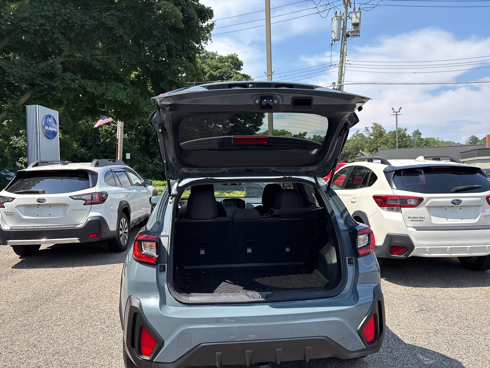 Used 2024 Subaru Crosstrek 2.0i Premium AWD/4WD image 8