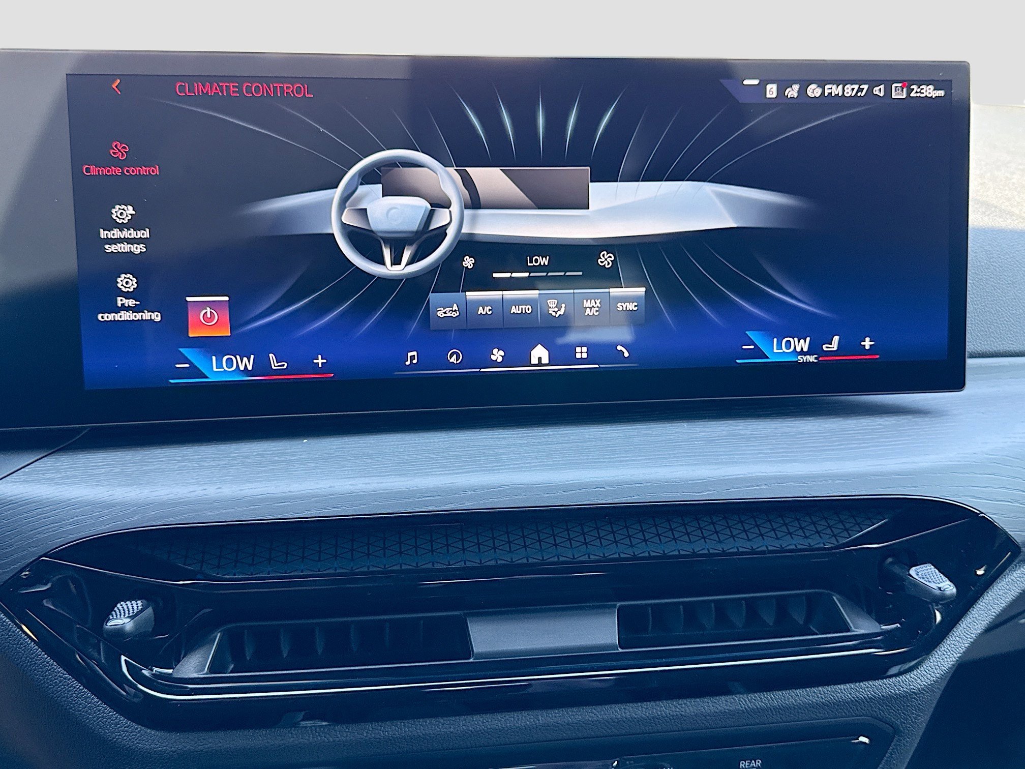 New 2026 BMW i4 eDrive40 w/ Parking Assistance Package image 35