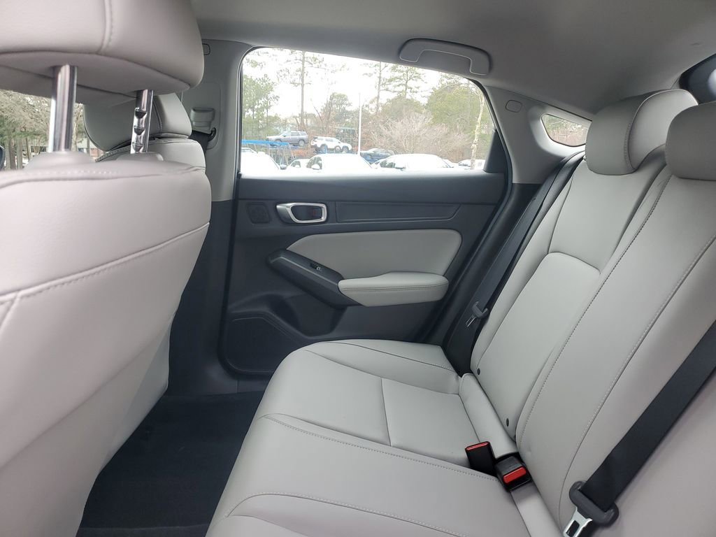 Certified 2025 Acura Integra Base image 10