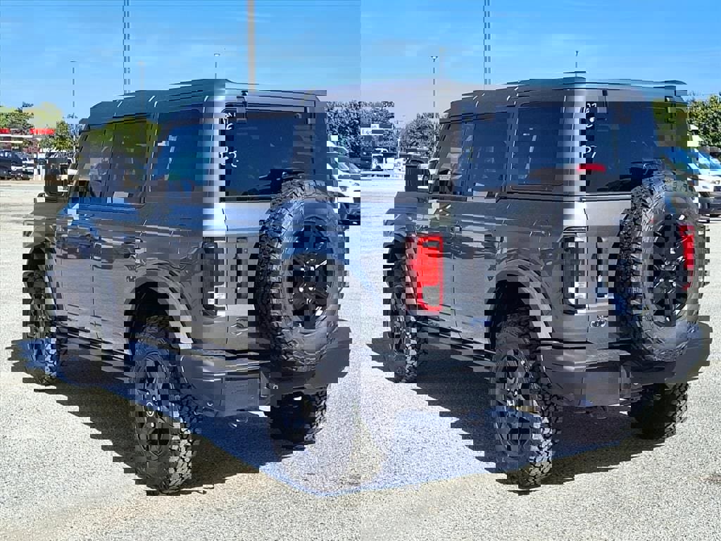 New 2025 Ford Bronco Big Bend w/ Black Diamond Package image 13