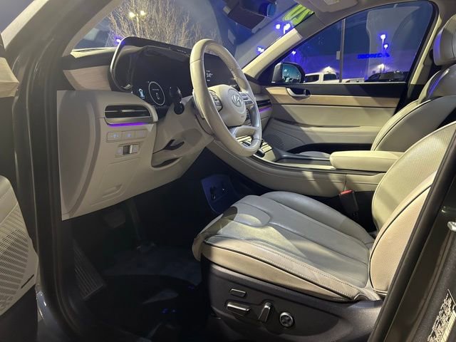Used 2024 Hyundai Palisade Limited image 21