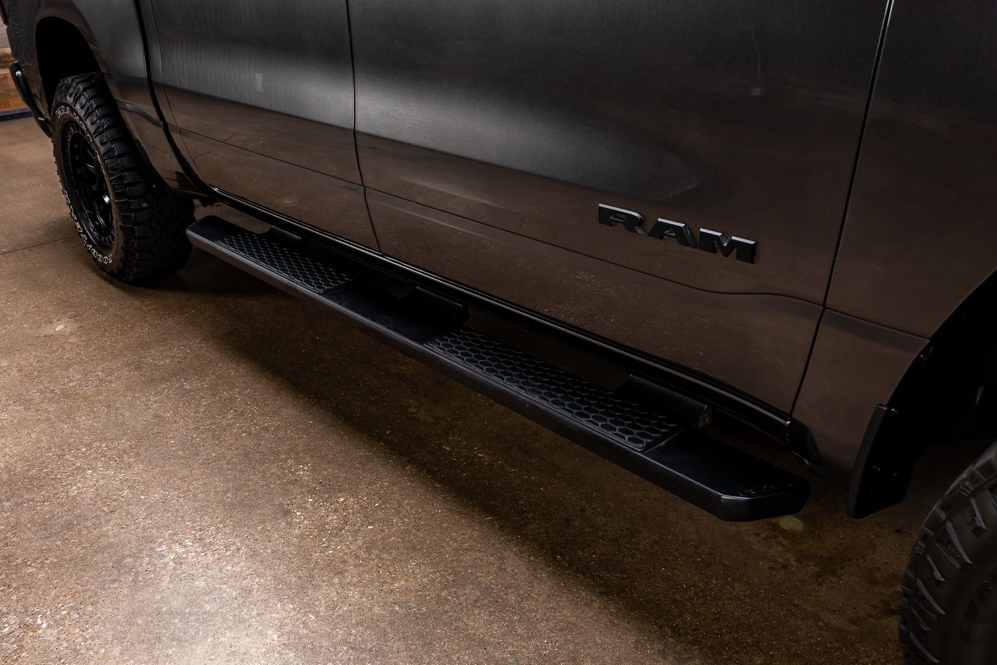 Used 2025 RAM 1500 Classic Warlock AWD/4WD image 12