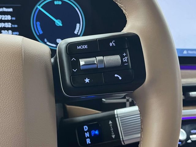 Certified 2025 Hyundai Santa Fe Limited image 32