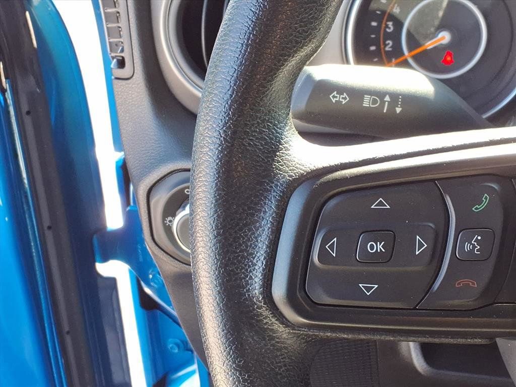 Used 2022 Jeep Wrangler Sport AWD/4WD image 14