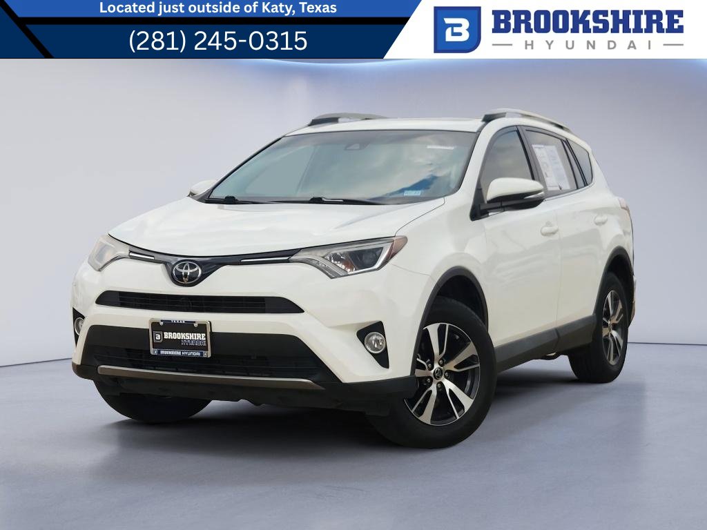 Used 2018 Toyota RAV4 XLE FWD video 1
