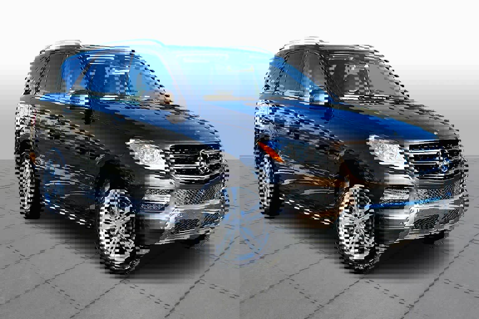 Used 2015 Mercedes-Benz ML 350 2WD image 2