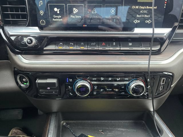 Used 2024 GMC Sierra 1500 SLT w/ SLT Premium Plus Package AWD/4WD image 24