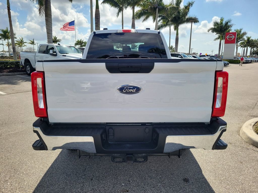 Used 2025 Ford F250 XLT image 6