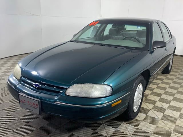 Used 2001 Chevrolet Lumina w/ Preferred Equipment Group FWD image 2