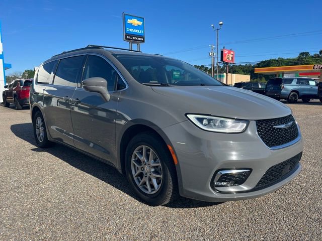 Used 2021 Chrysler Pacifica Touring