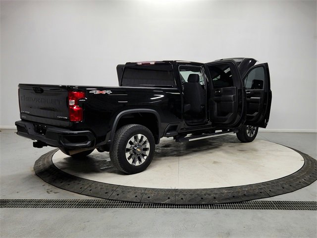 Used 2023 Chevrolet Silverado 2500 Custom w/ Gooseneck/5TH Wheel Package image 15
