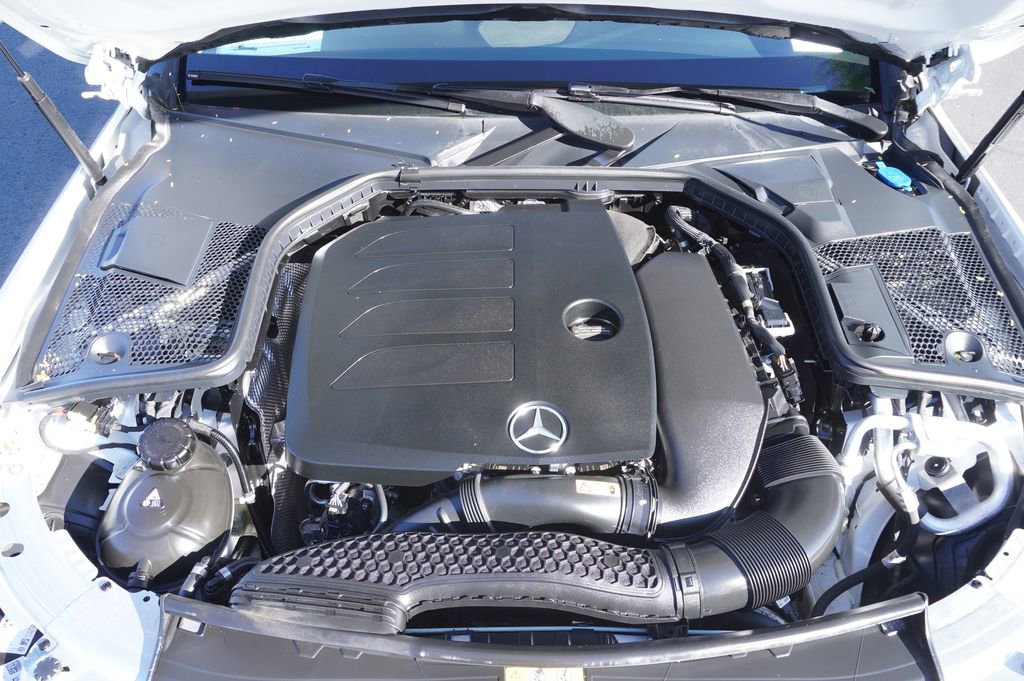 Used 2021 Mercedes-Benz C 300 Sedan image 7