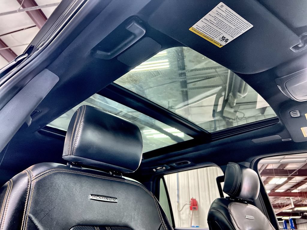 Certified 2022 Ford Expedition Platinum AWD/4WD image 29