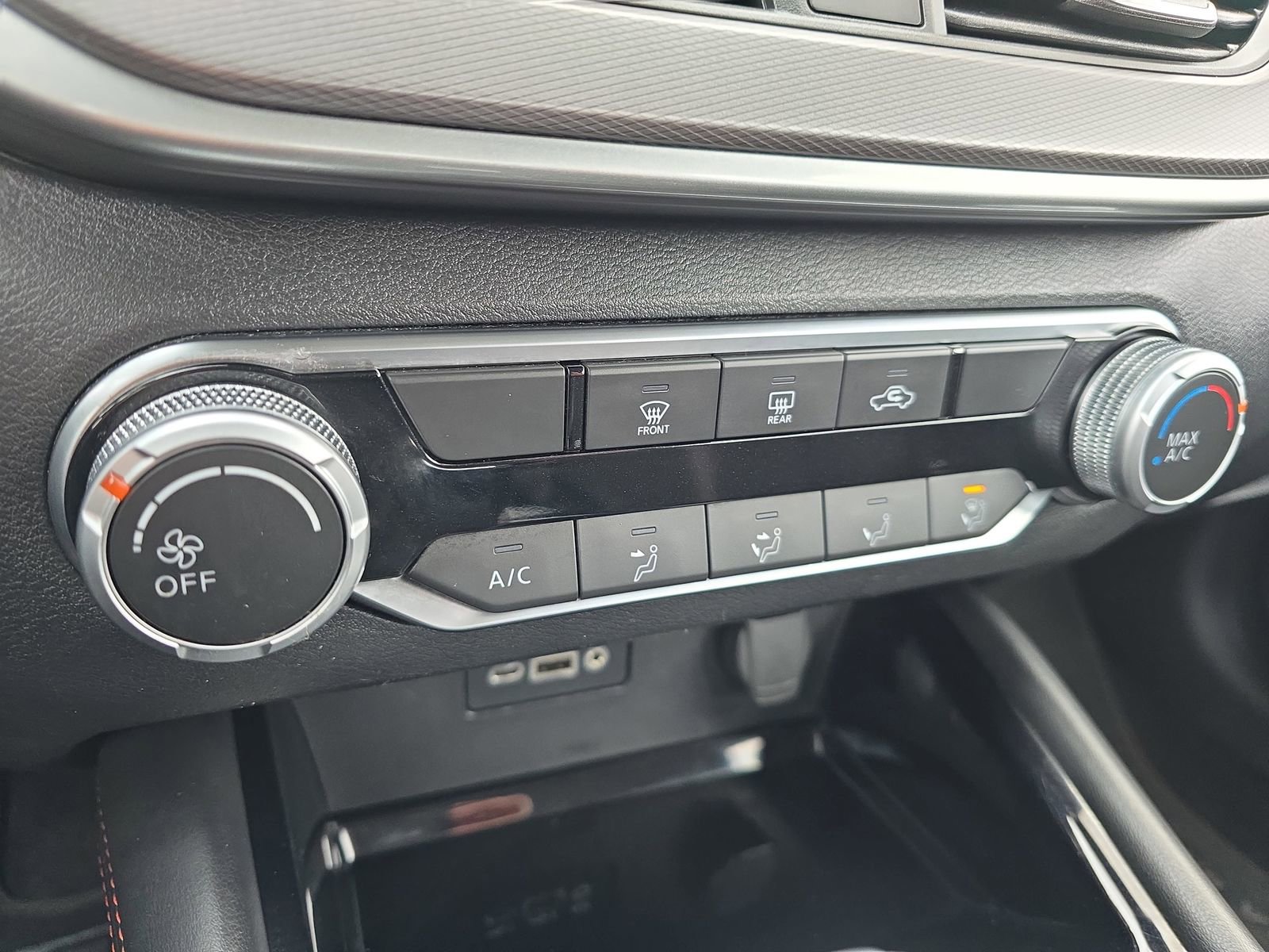 Used 2024 Nissan Altima 2.5 SR image 23