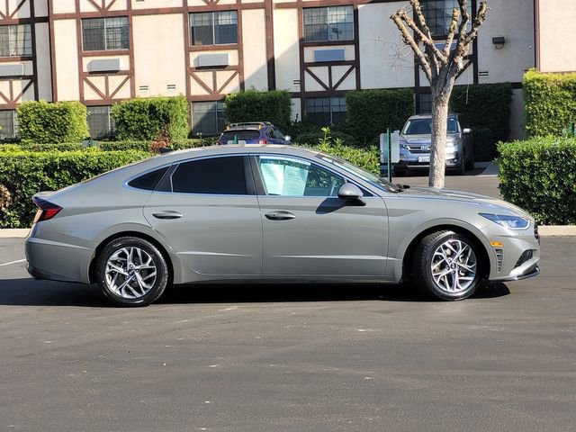 Used 2023 Hyundai Sonata SEL w/ Cargo Package image 4