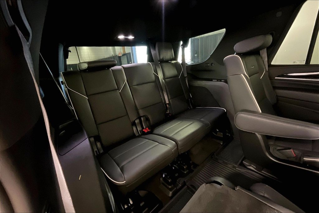 Used 2022 Cadillac Escalade Sport w/ Touring Package AWD/4WD image 36