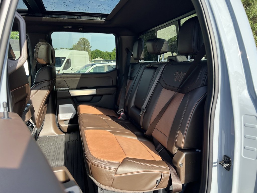 New 2025 Ford F250 King Ranch w/ Chrome Package image 15