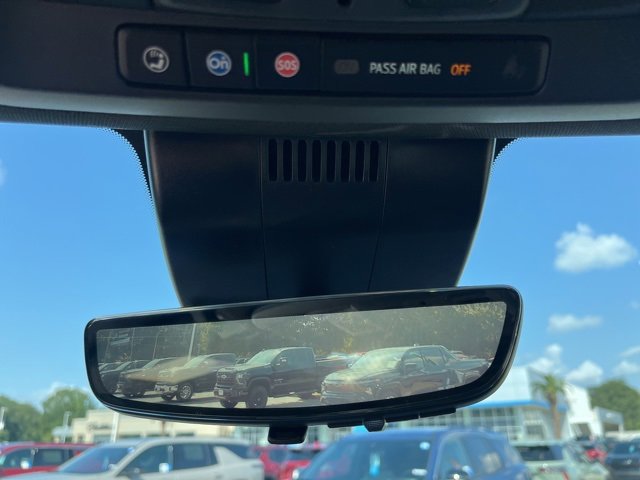 Used 2025 Chevrolet Silverado 1500 High Country w/ Technology Package image 42