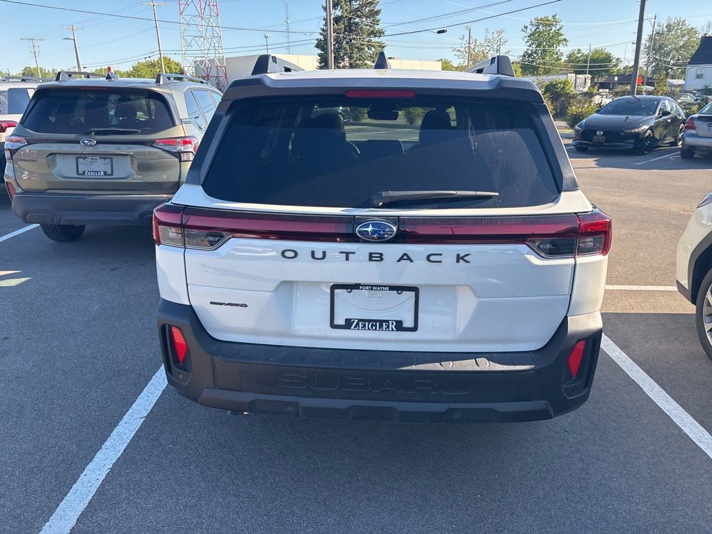 Used 2026 Subaru Outback Limited AWD/4WD image 8