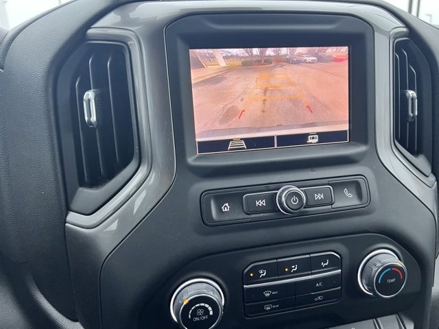 Used 2024 Chevrolet Silverado 2500 Custom w/ Custom Value Package image 15