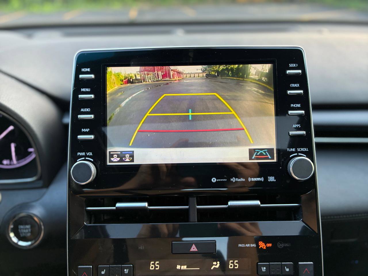 Used 2019 Toyota Avalon Touring FWD image 31