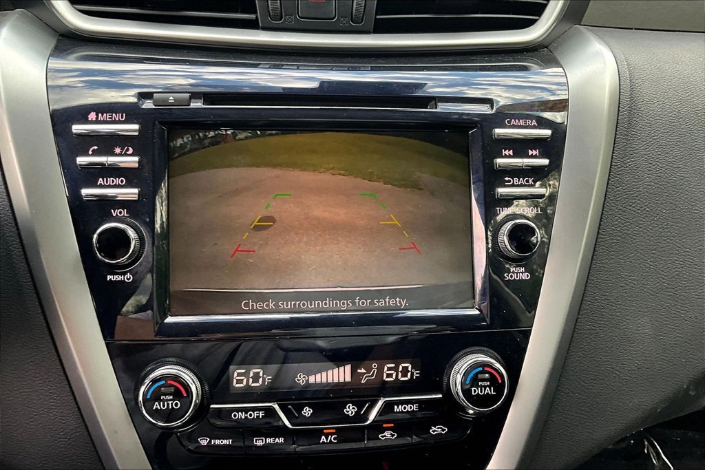 Used 2023 Nissan Murano S AWD/4WD image 13
