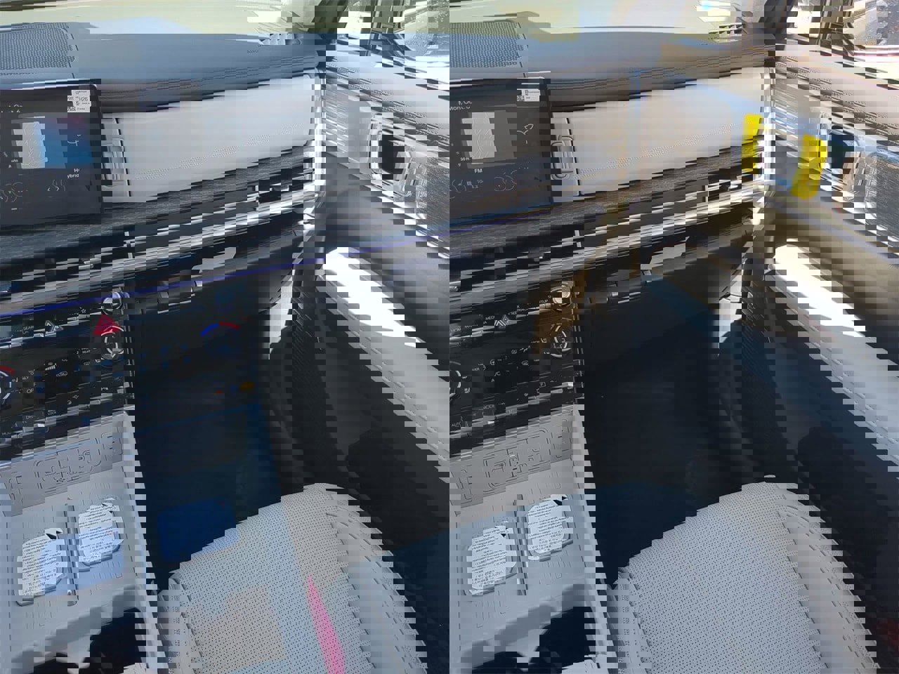 New 2026 Hyundai Santa Fe Calligraphy image 15