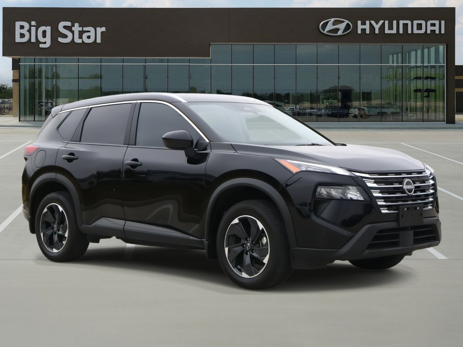 Used 2025 Nissan Rogue SV w/ SV Premium Package image 6