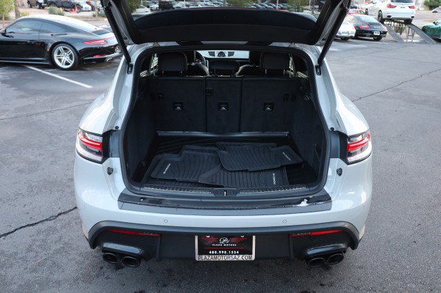 Used 2023 Porsche Macan S image 44