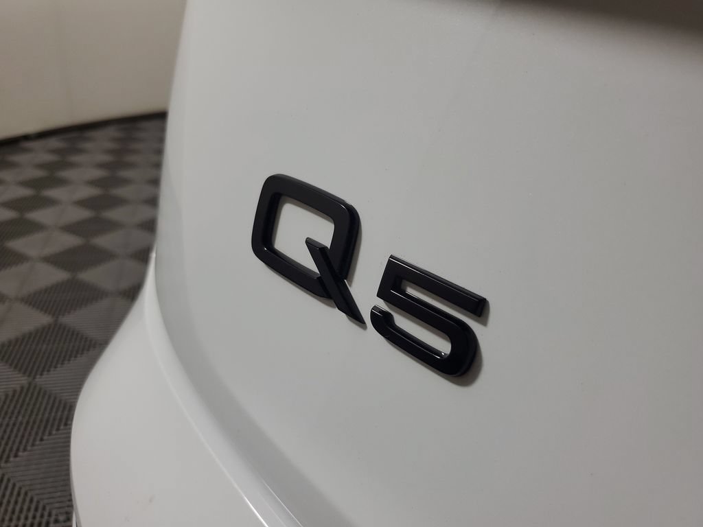 Used 2024 Audi Q5 2.0T Premium Plus w/ Premium Plus Package AWD/4WD image 8