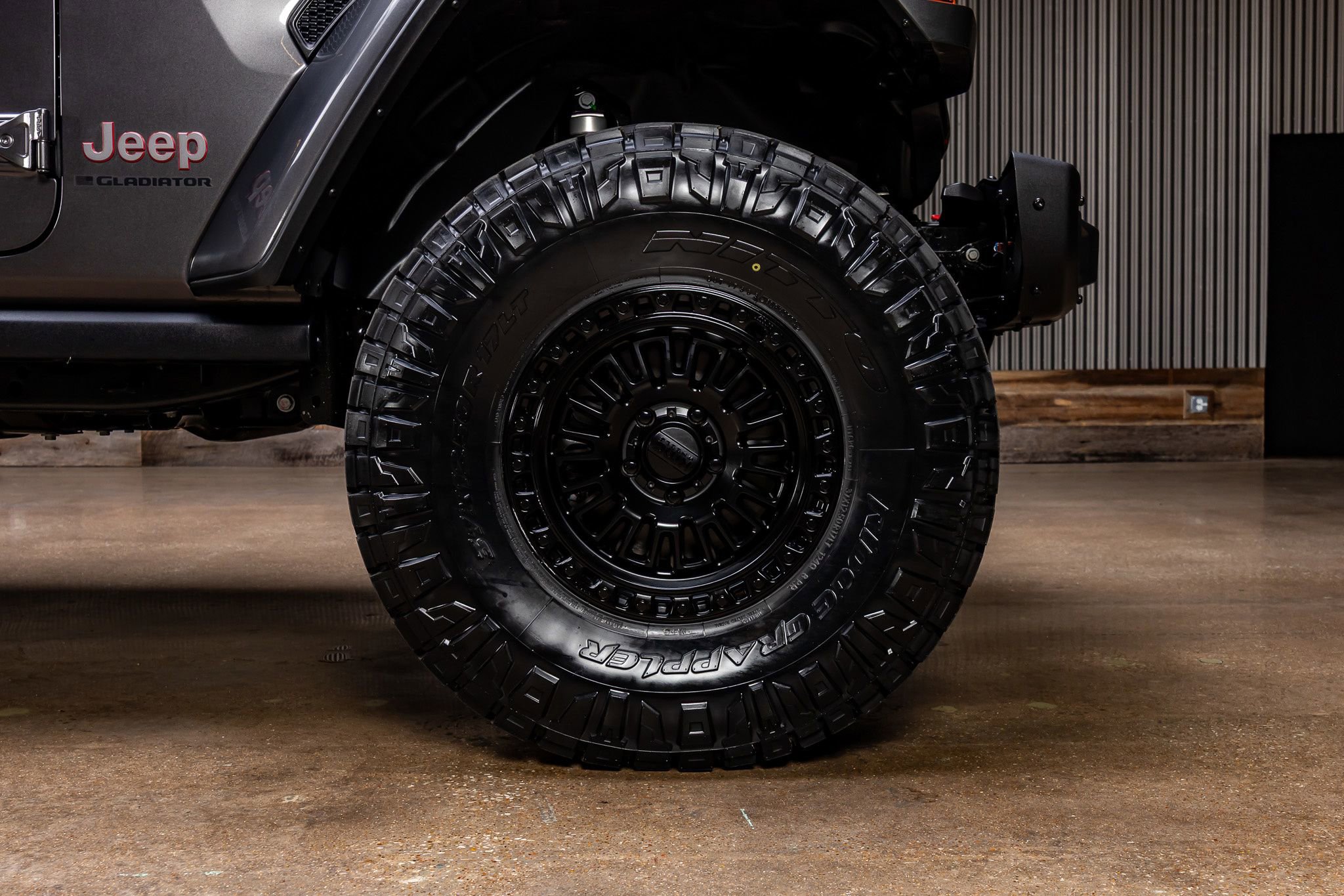 Used 2025 Jeep Gladiator Rubicon image 12