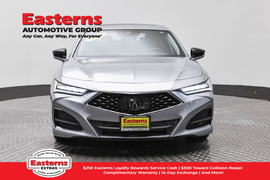 Used 2023 Acura TLX w/ Technology Package FWD image 3