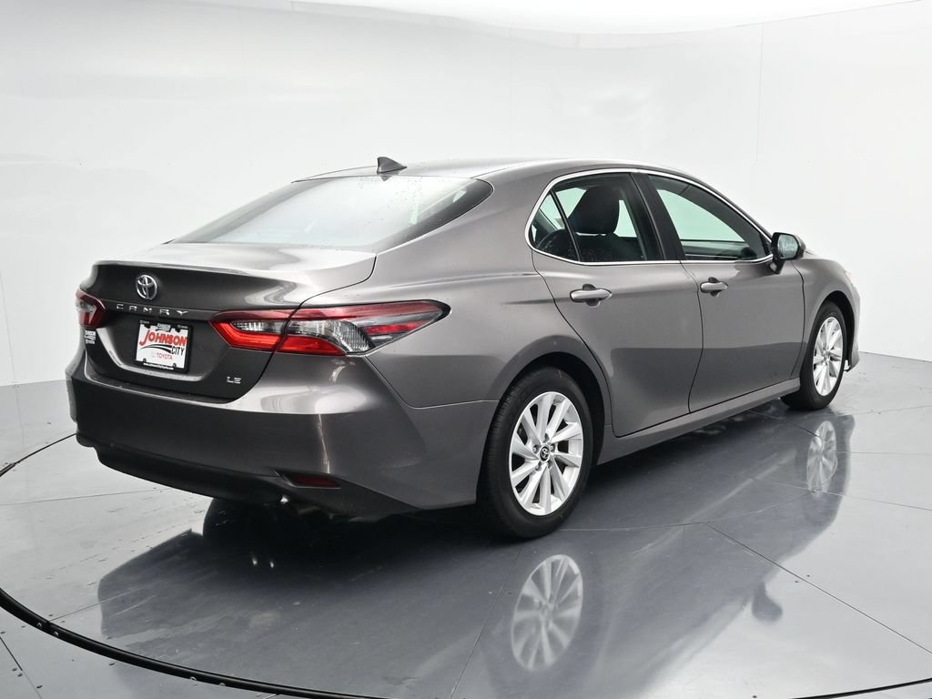 Used 2024 Toyota Camry LE FWD image 7