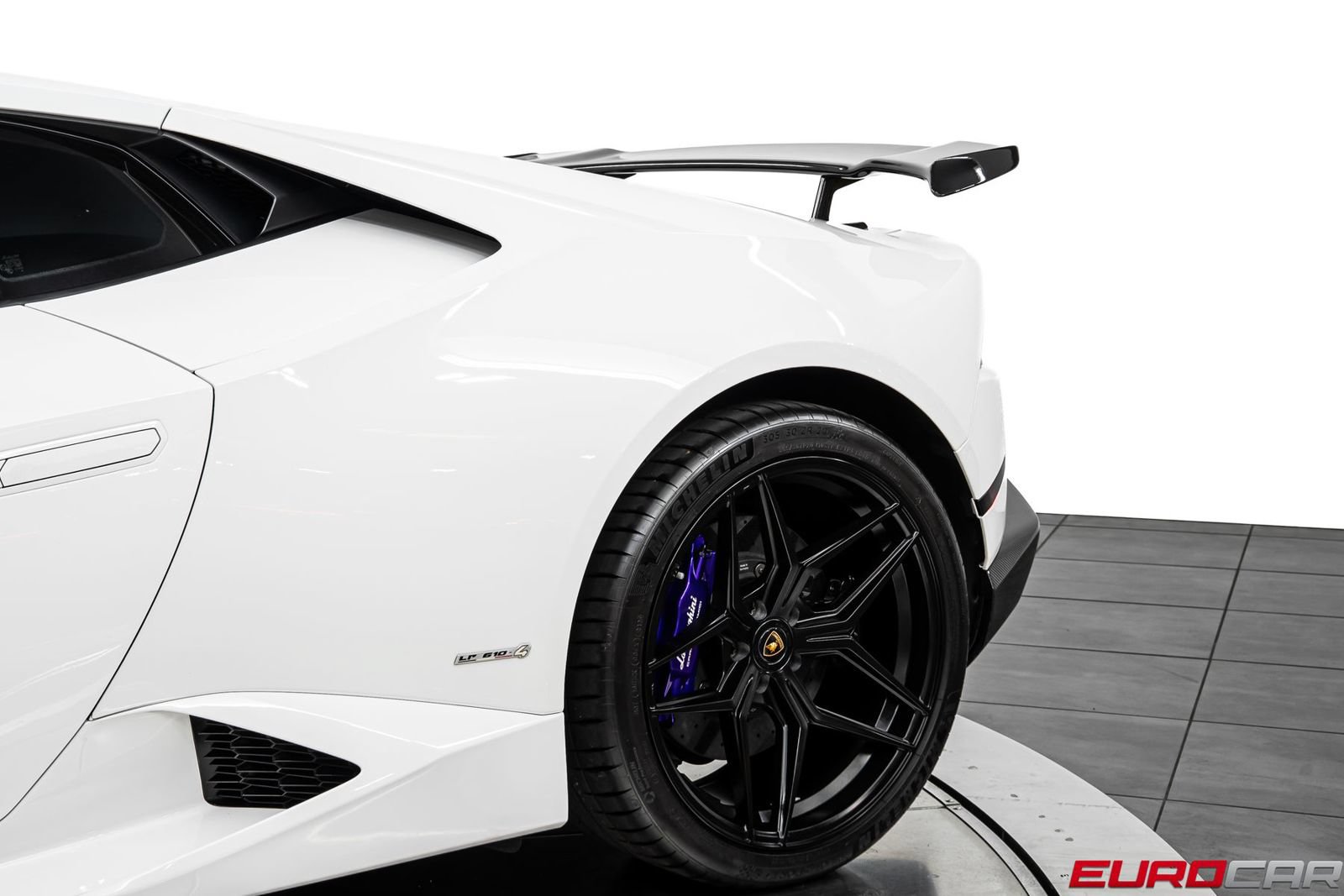 Used 2015 Lamborghini Huracan LP 610-4 AWD/4WD image 16