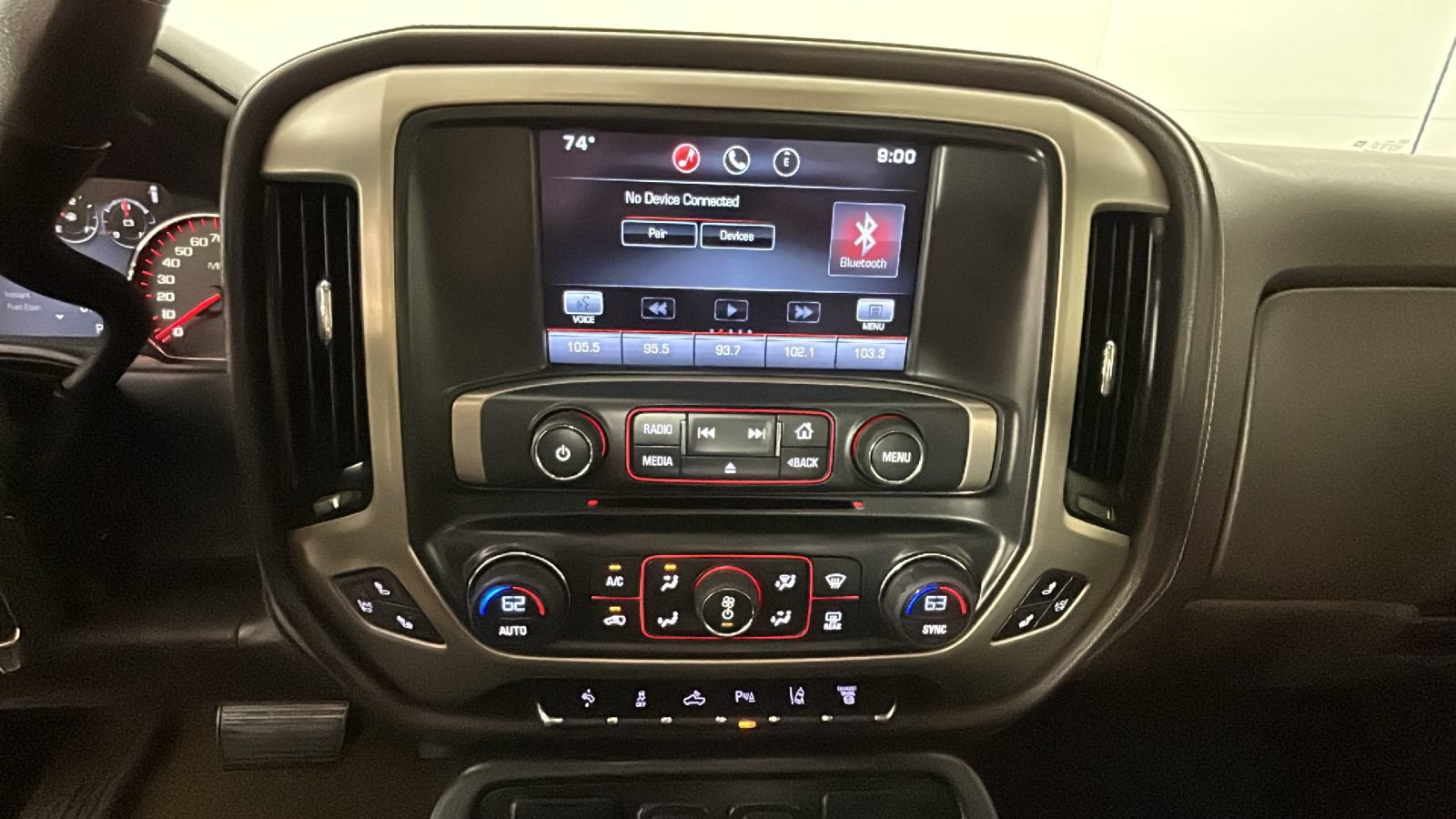 Used 2015 GMC Sierra 3500 Denali AWD/4WD image 25
