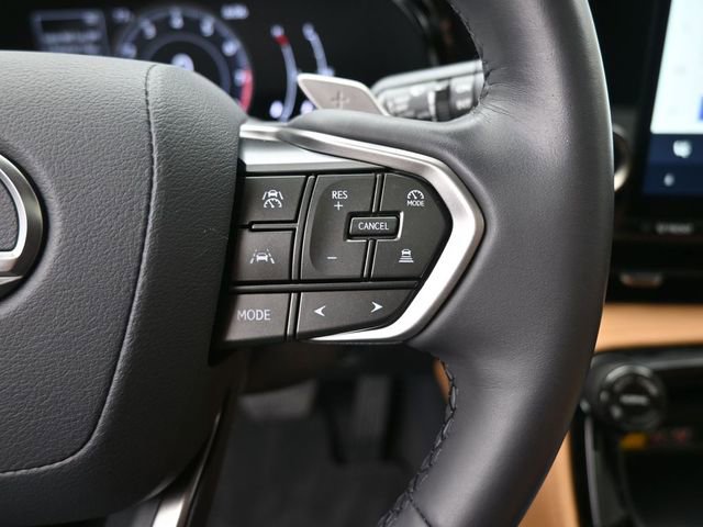 Used 2025 Lexus NX 250 FWD w/ Towing Package (2000 Lbs) image 23