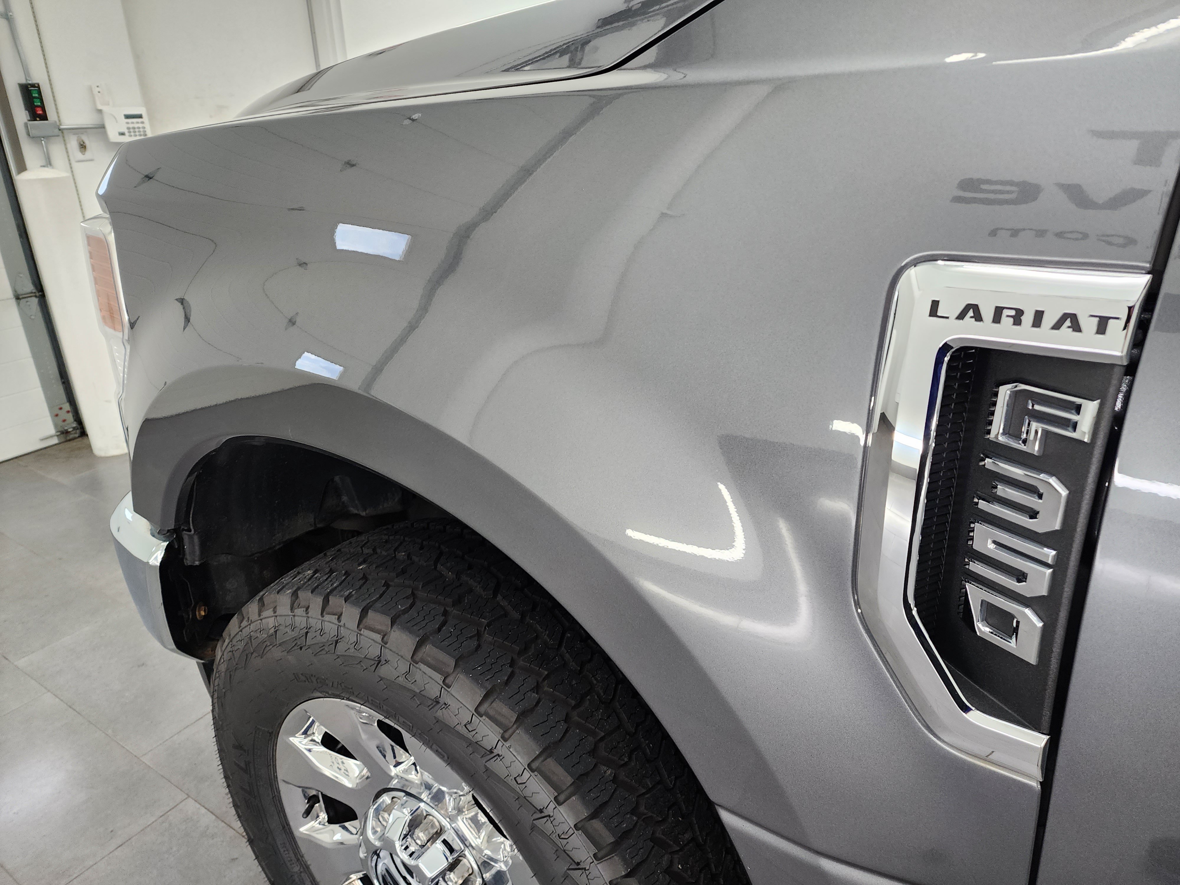 Used 2022 Ford F350 Lariat w/ Chrome Package AWD/4WD image 37