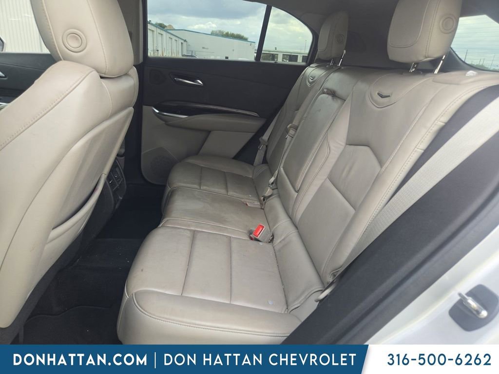 Used 2020 Cadillac XT4 Premium Luxury FWD image 9