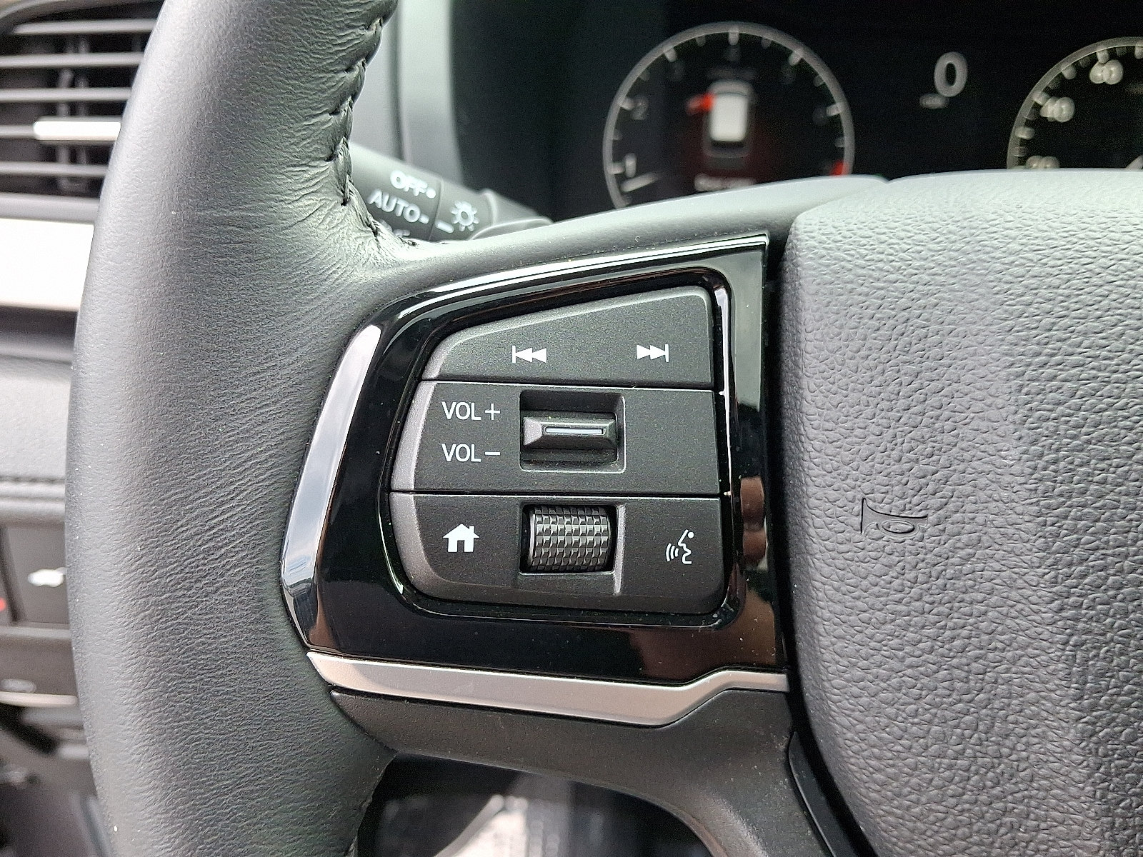 Used 2026 Honda Odyssey EX-L image 21