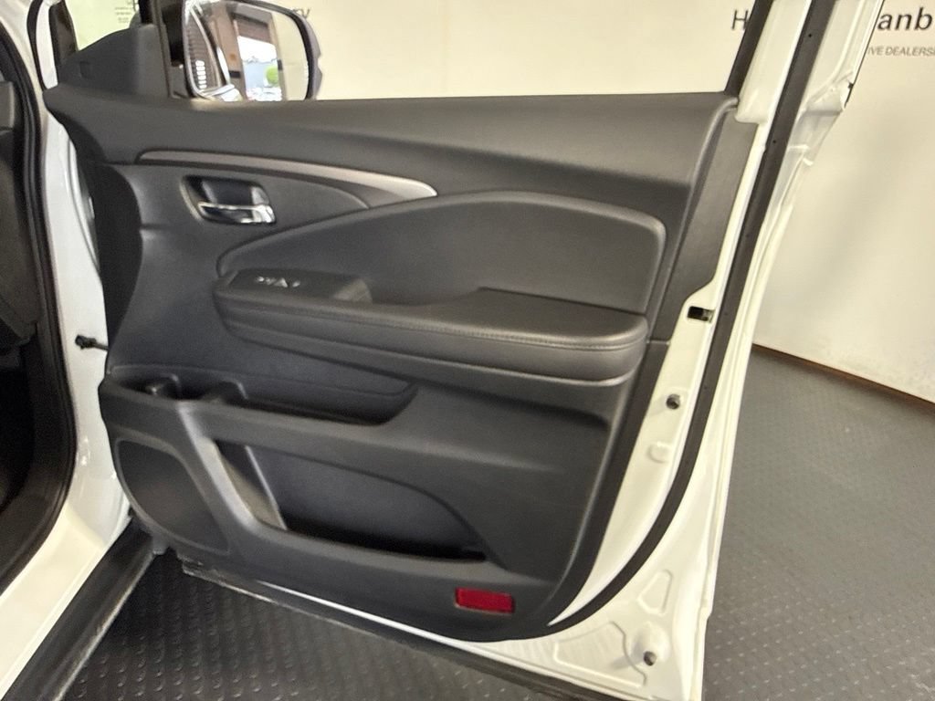 Used 2022 Honda Pilot Special Edition image 5