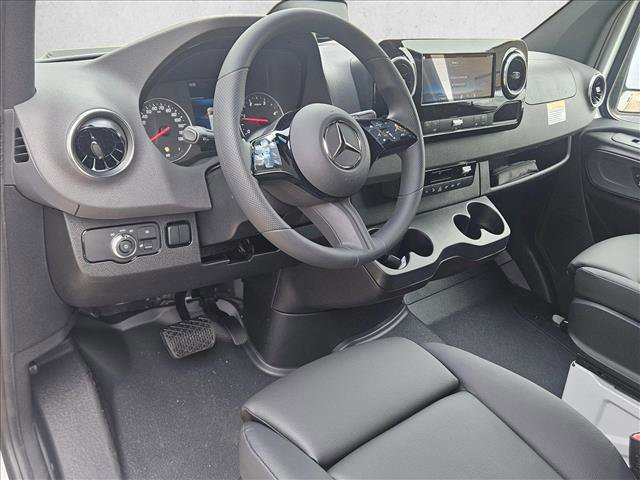New 2026 Mercedes-Benz Sprinter 2500 image 9