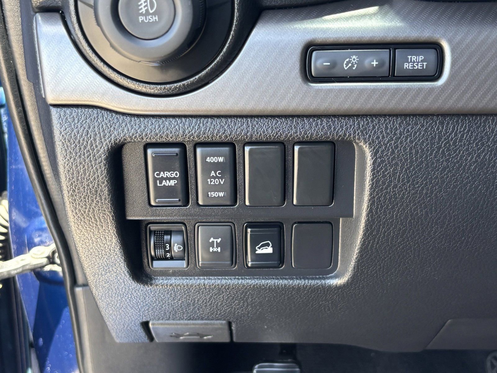 Certified 2020 Nissan Titan PRO-4X w/ Pro-4x Convenience Package AWD/4WD image 34